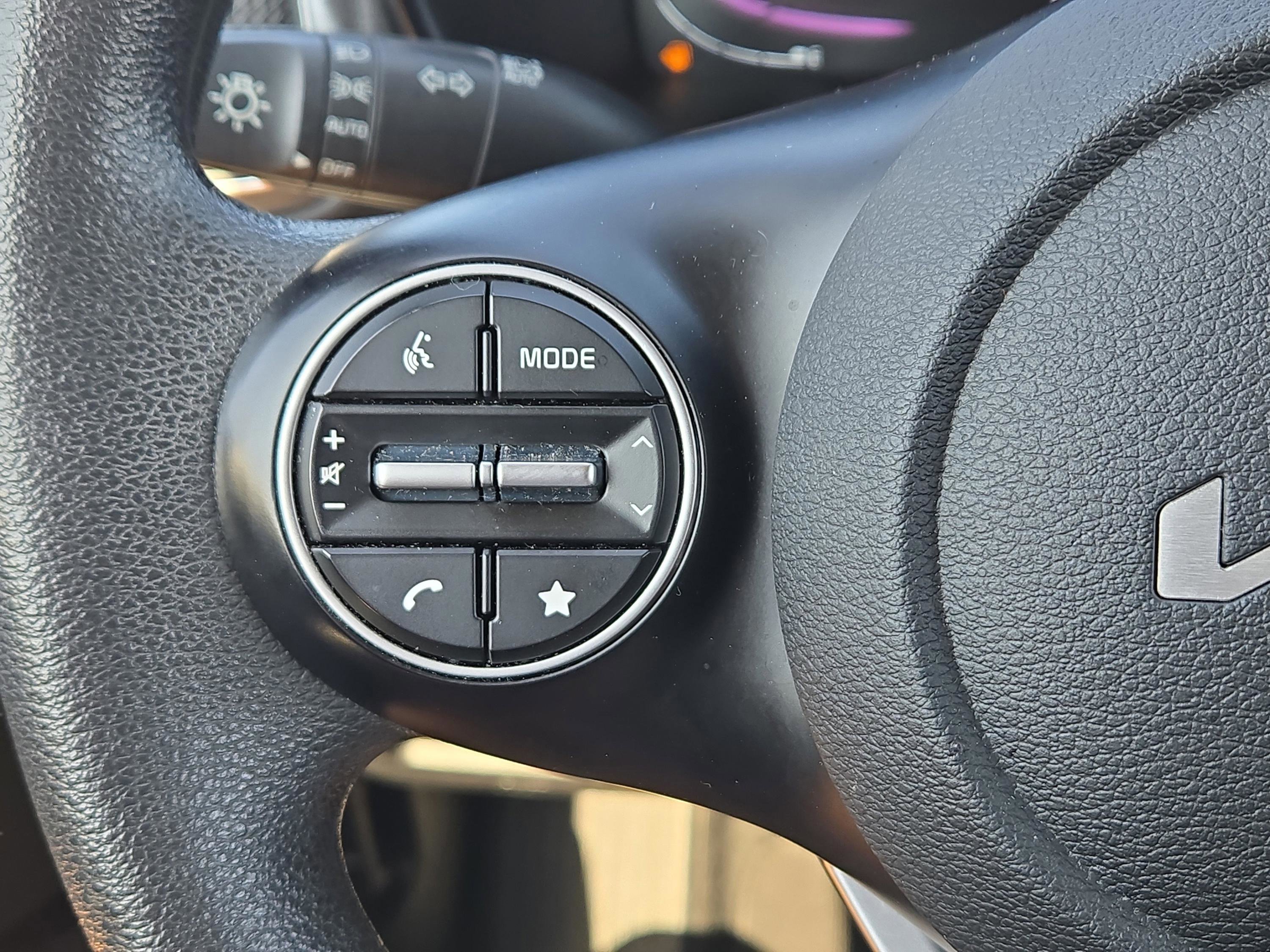 2024 Kia Soul LX photo 20