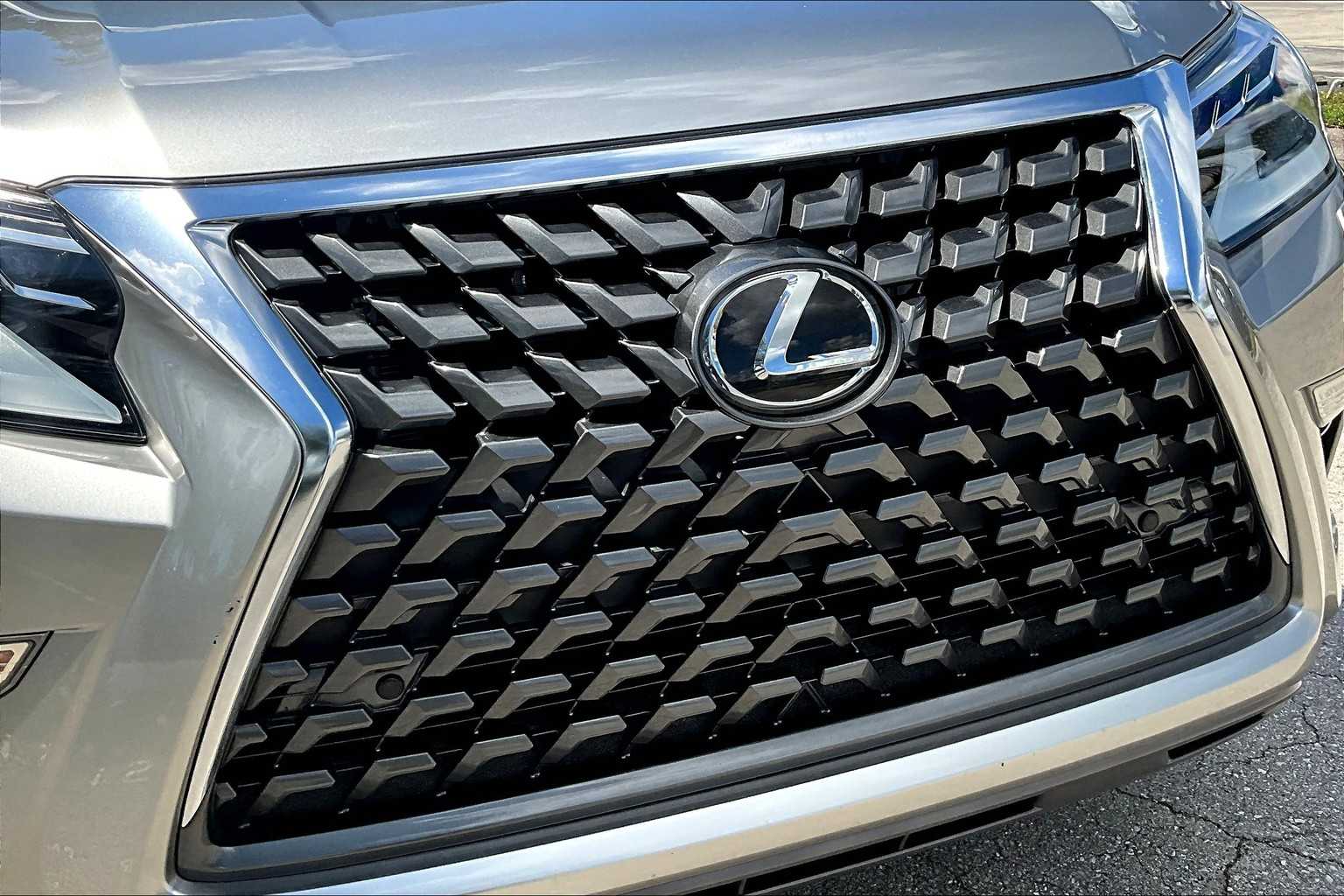 2023 Lexus GX 460 Premium photo 29