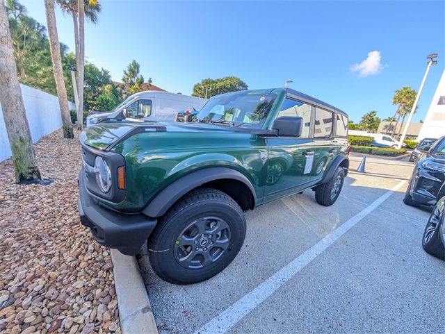 2025 Ford Bronco Big Bend photo 2