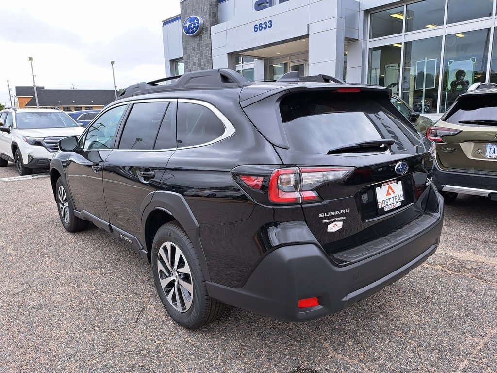 2025 Subaru Outback Premium photo 4