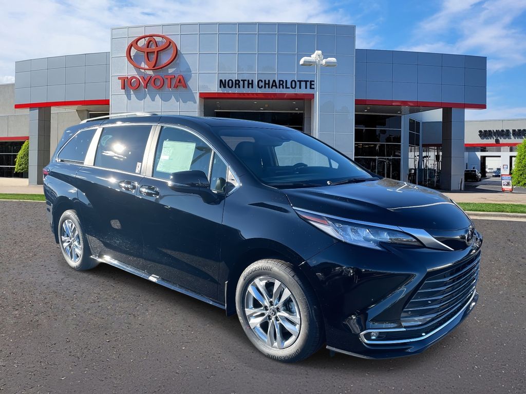 2026 Toyota Sienna Limited's photo
