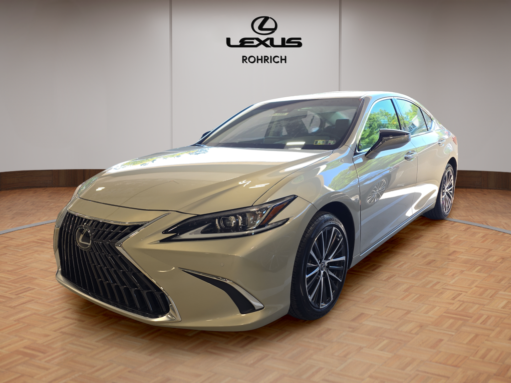 2025 Lexus ES 350's photo