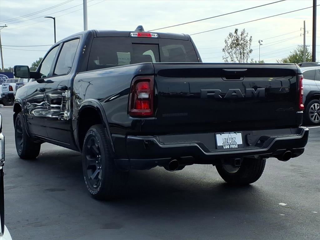 2025 Ram 1500 Big Horn Lone Star photo 3