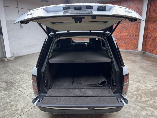 2020 Land Rover Range Rover SuperCharged photo 25