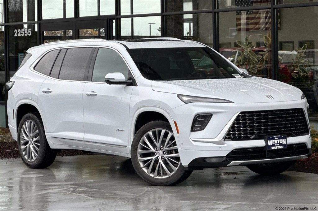 2026 Buick Enclave Avenir's photo