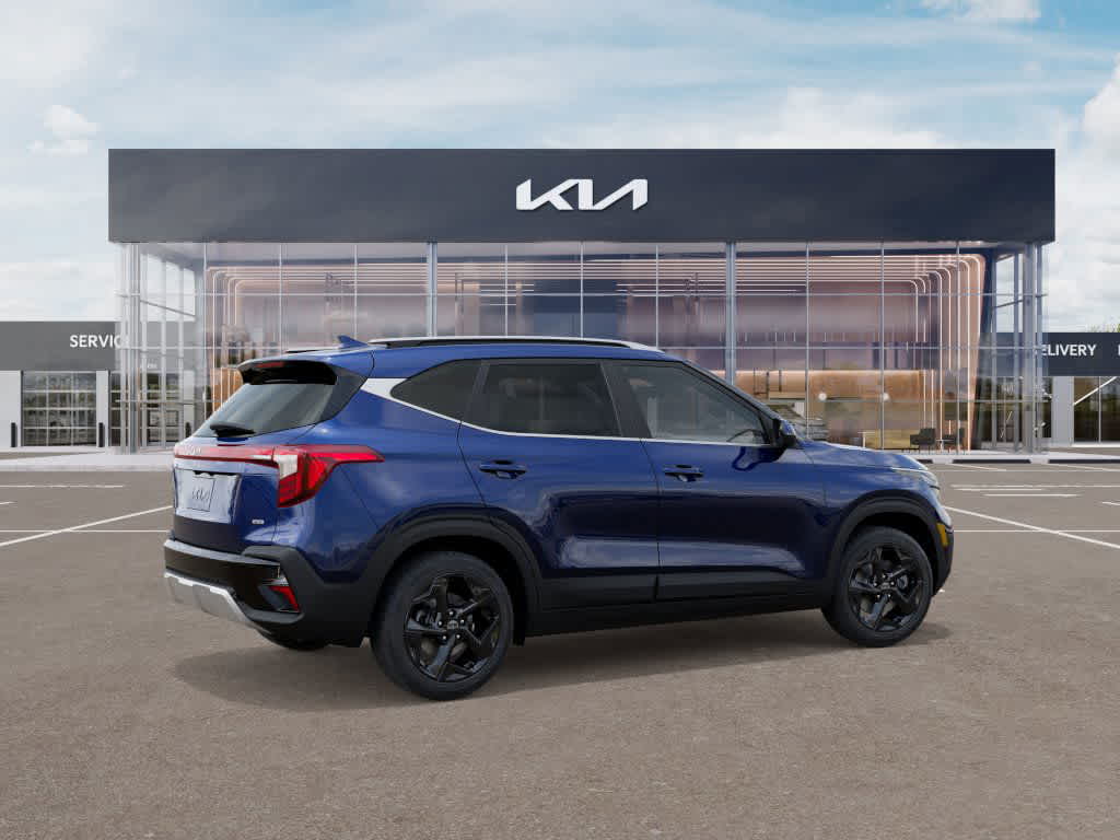 2026 Kia Seltos EX photo 7