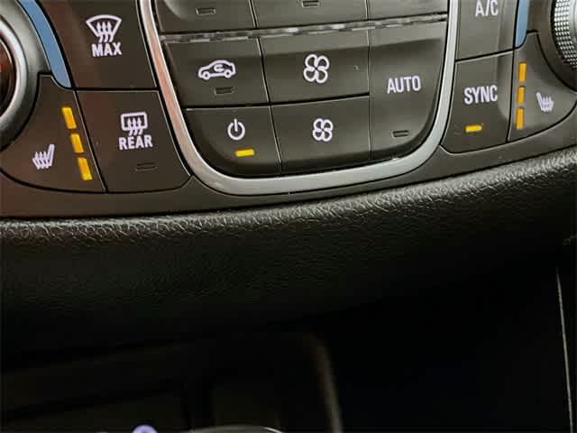2020 Chevrolet Equinox LT photo 19