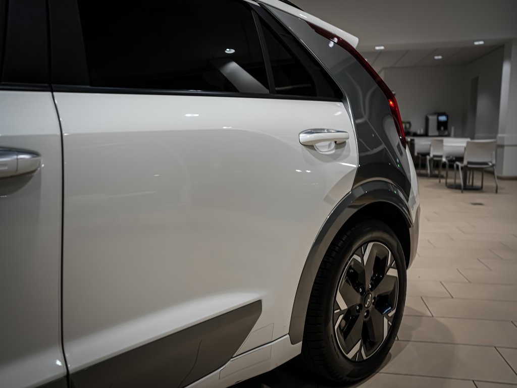 2023 Kia Niro EV Wave photo 23