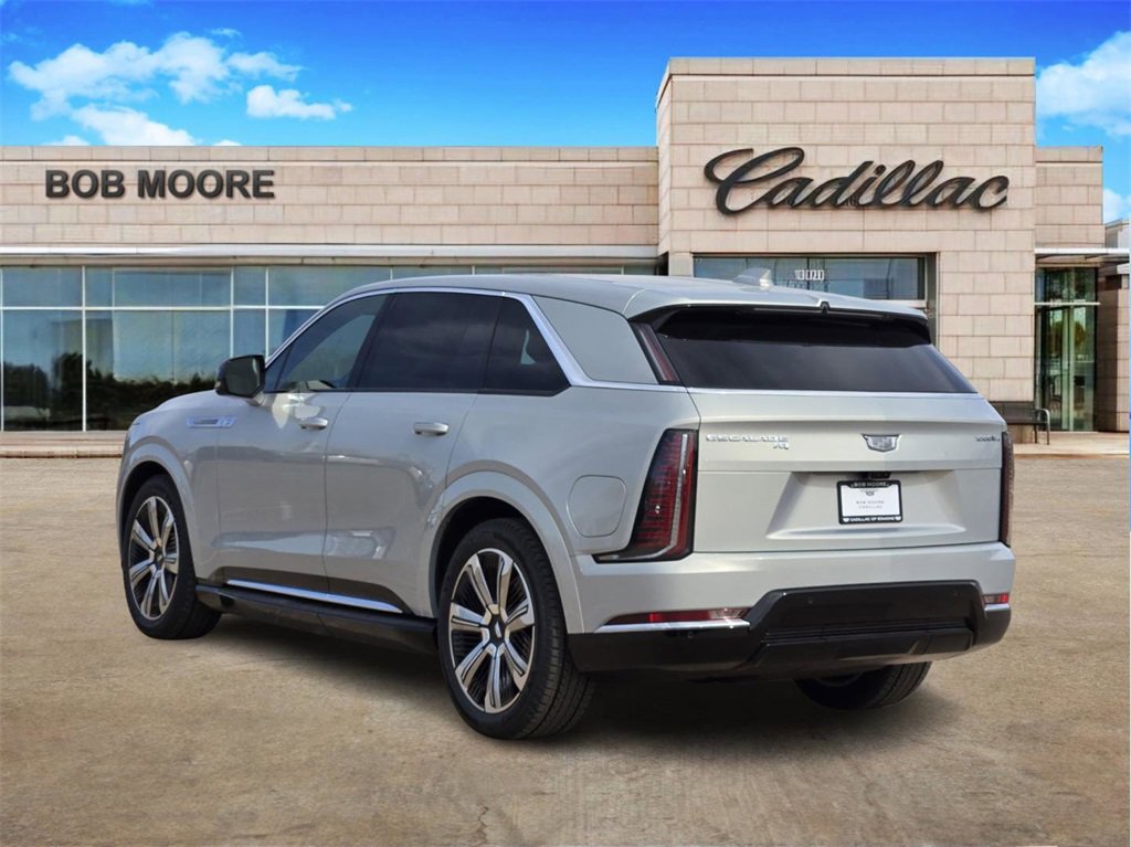 2025 Cadillac Escalade IQ Luxury photo 5