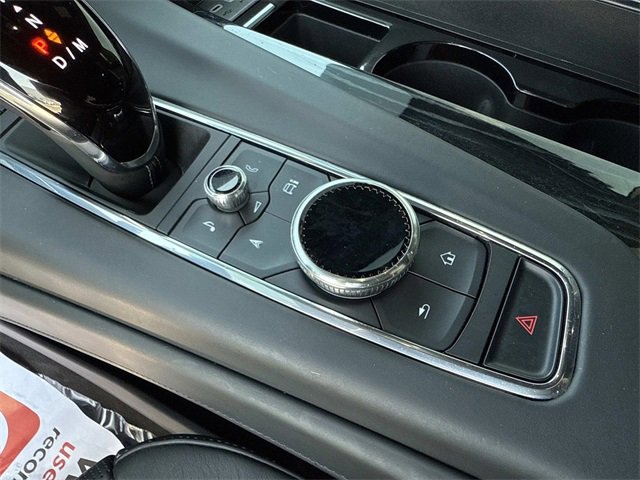2023 Cadillac Escalade photo 25