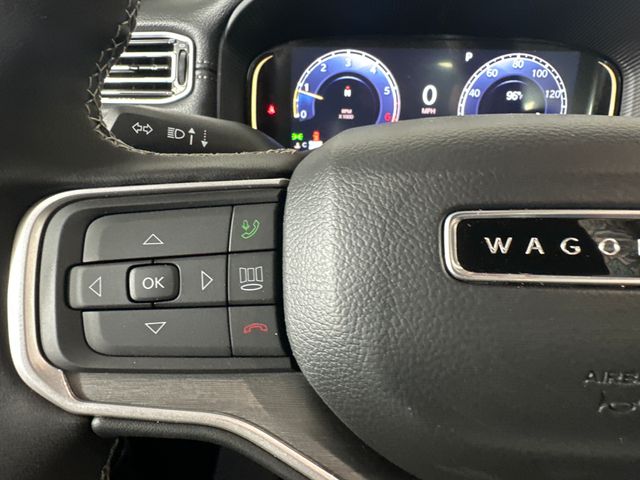 2025 Jeep Wagoneer Series II photo 11