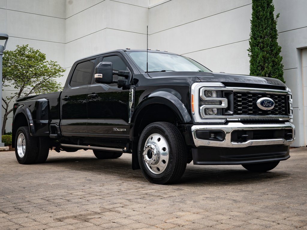 2023 Ford F-450 photo 12