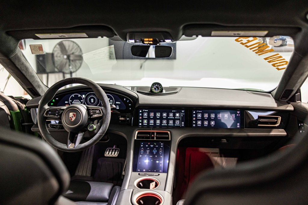 2023 PORSCHE TAYCAN - Image 34