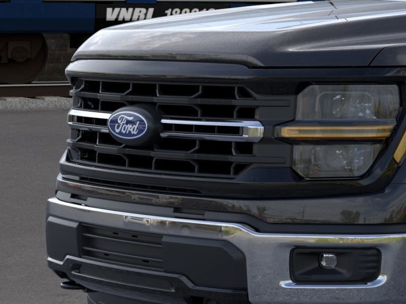 2025 Ford F-150 XLT photo 15