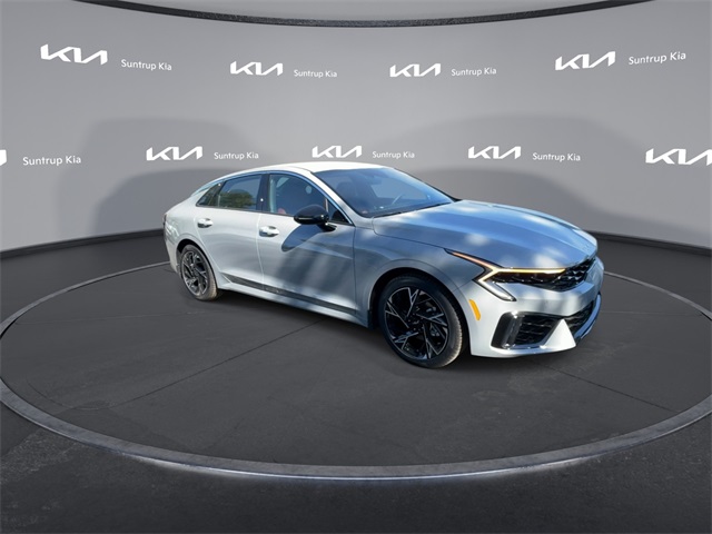 2026 Kia K5 GT-Line photo 2