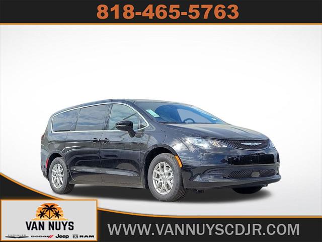 2025 Chrysler Voyager LX's photo