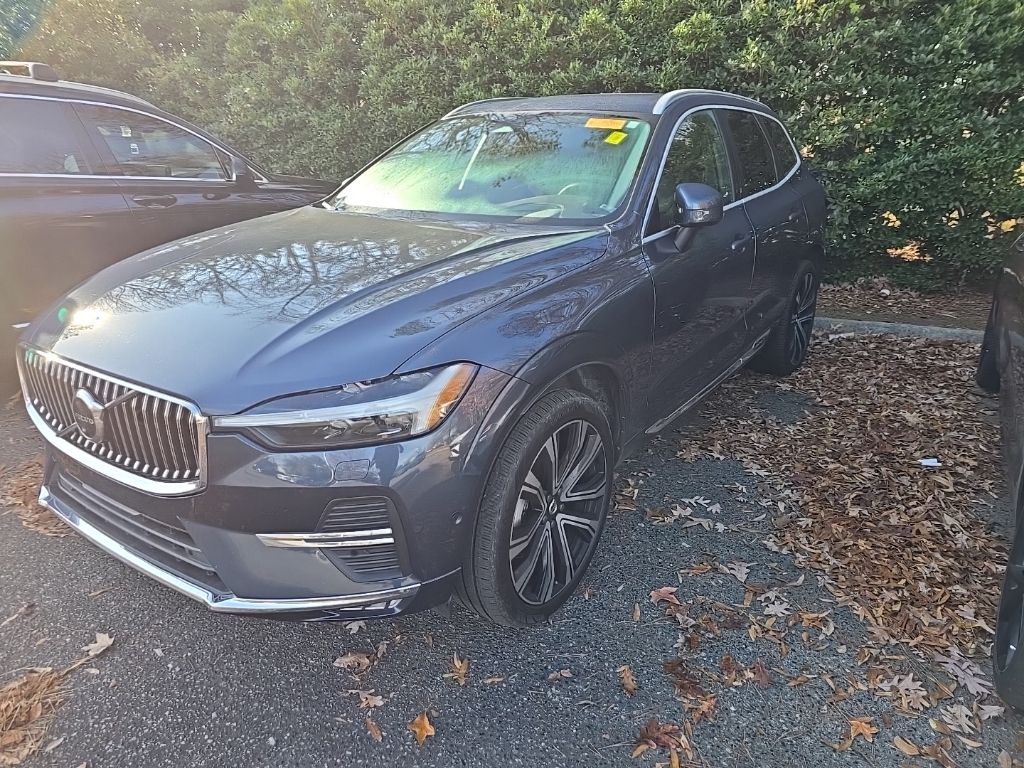 2023 Volvo XC60 Ultimate's photo