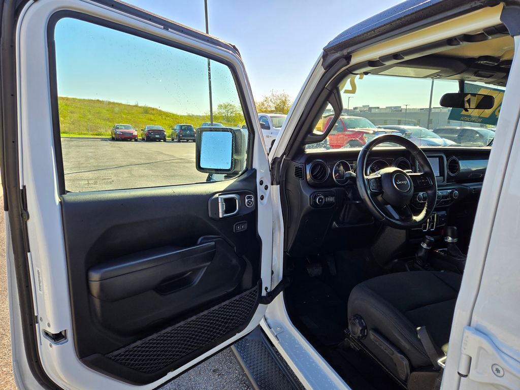 2020 Jeep Wrangler Unlimited Sport Altitude photo 8
