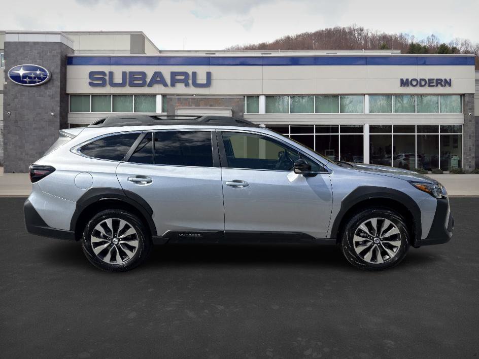 2025 Subaru Outback Limited photo 4