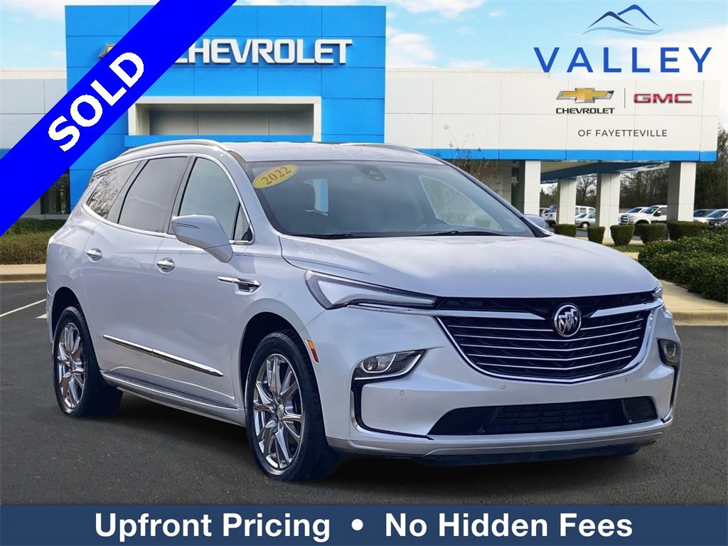 2022 Buick Enclave Premium's photo