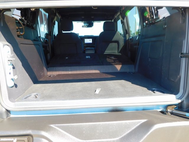 2023 Ford Bronco Base photo 23