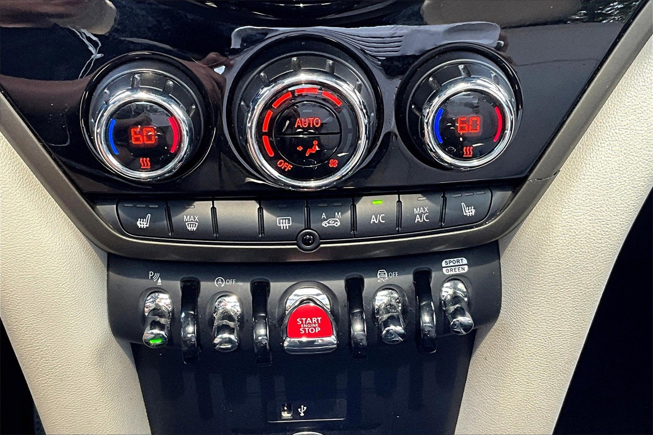 2023 Mini Cooper S Iconic photo 21