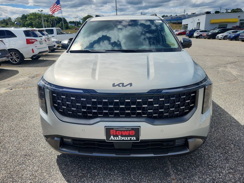 2026 Kia Carnival SX Prestige photo 2