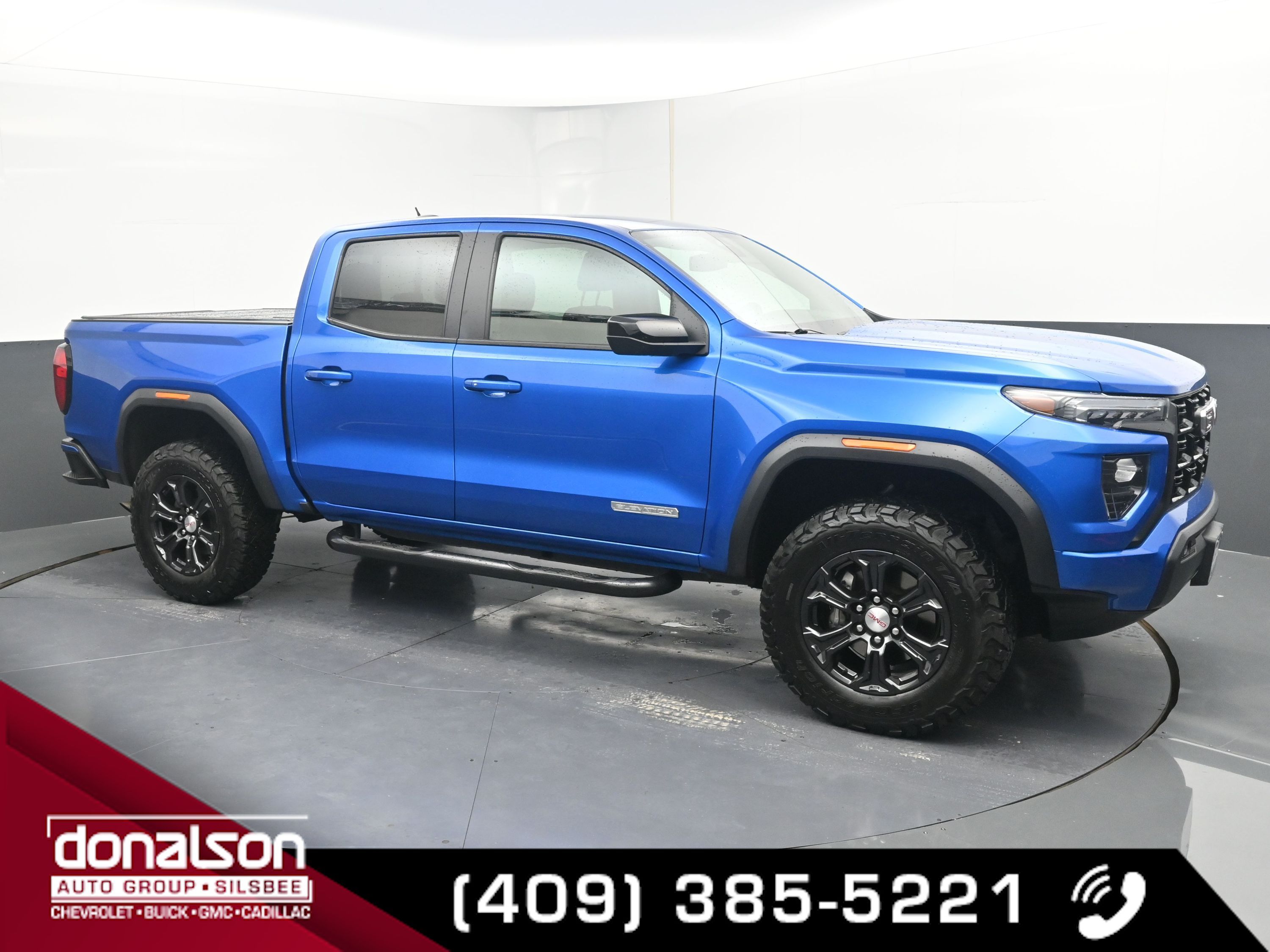 2023 GMC Canyon Elevation's photo