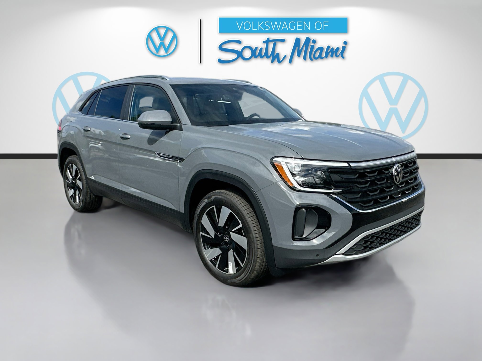 2026 Volkswagen Atlas Cross Sport SE Technology photo 2