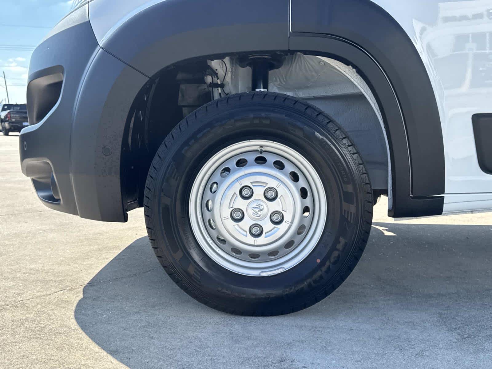 2026 Ram ProMaster 2500 photo 3