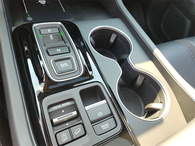 2025 Honda Pilot Touring photo 14