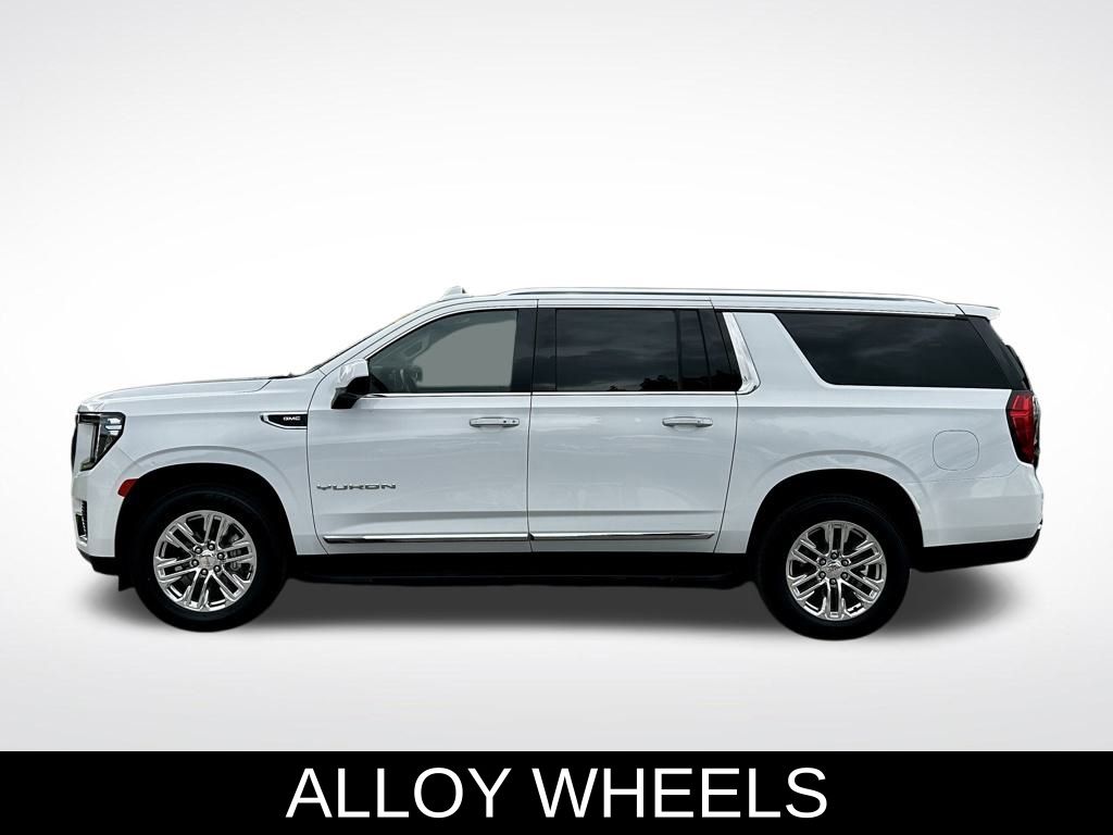 2023 Gmc Yukon XL SLT photo 3