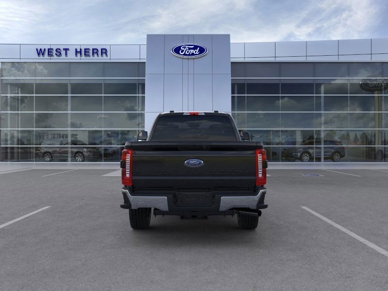 2025 Ford F-250 XLT photo 5