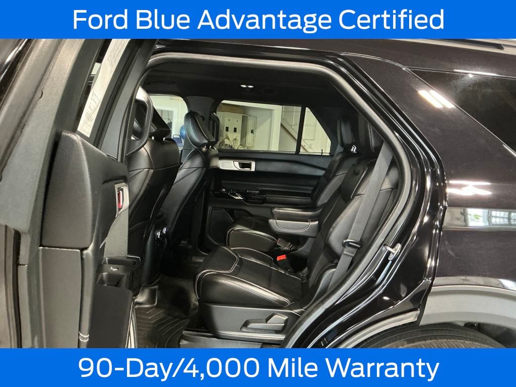 2024 Ford Explorer ST photo 3