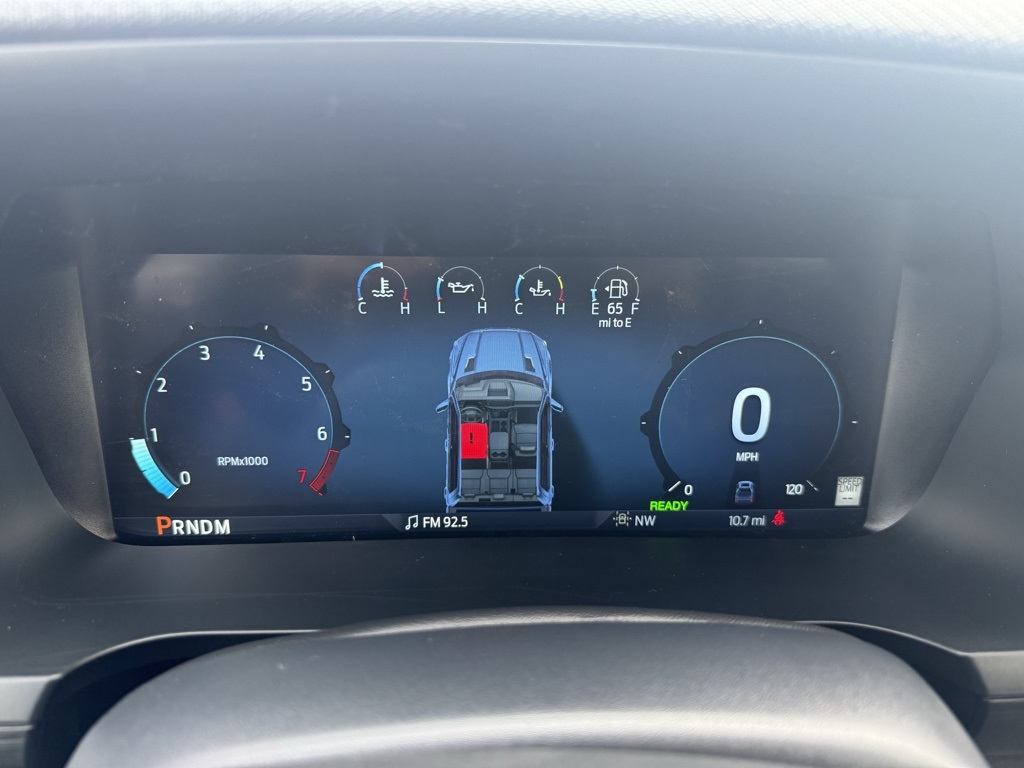 2025 Ford F-150 XLT photo 8