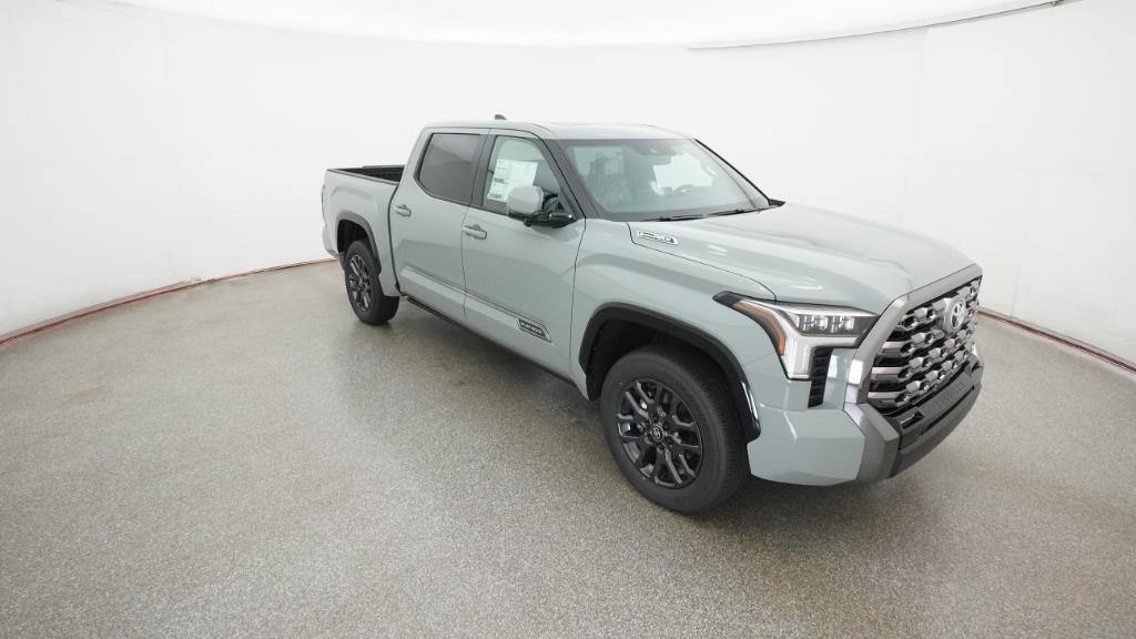 2025 Toyota Tundra Platinum CrewMax photo 30