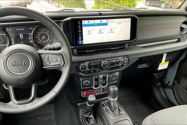 2025 Jeep Wrangler Rubicon photo 8