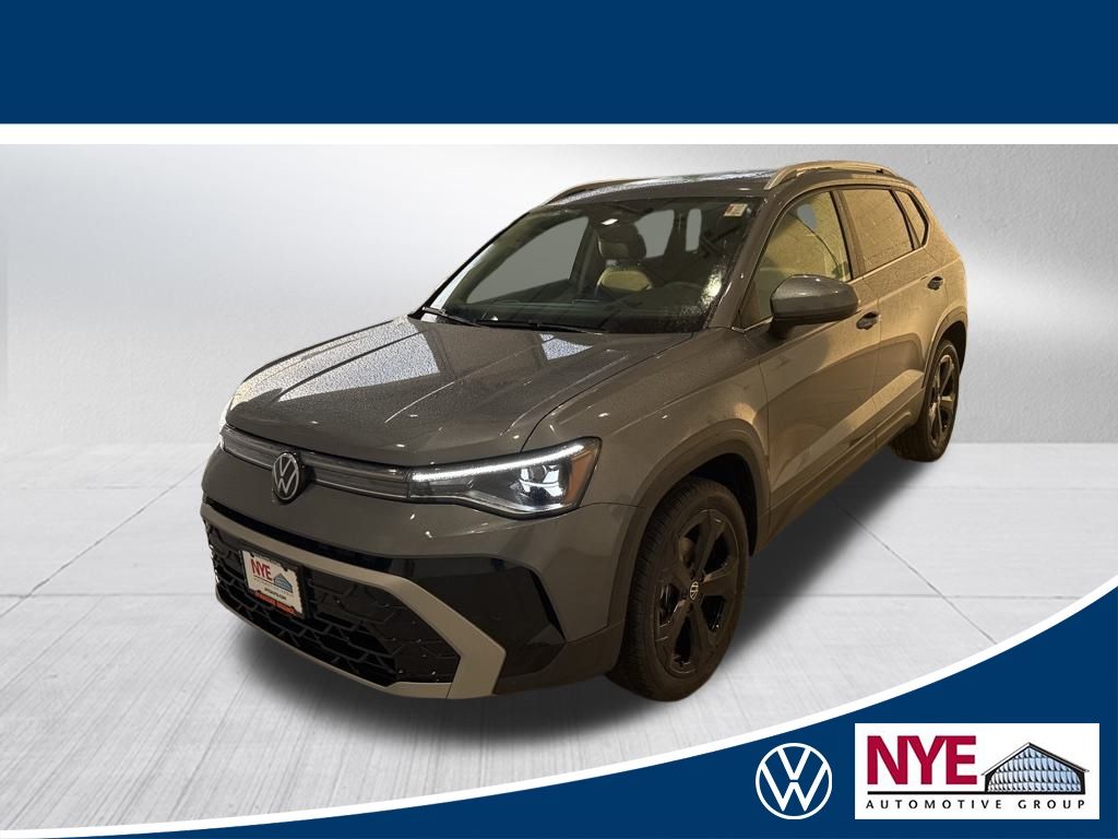 2025 Volkswagen Taos SEL's photo