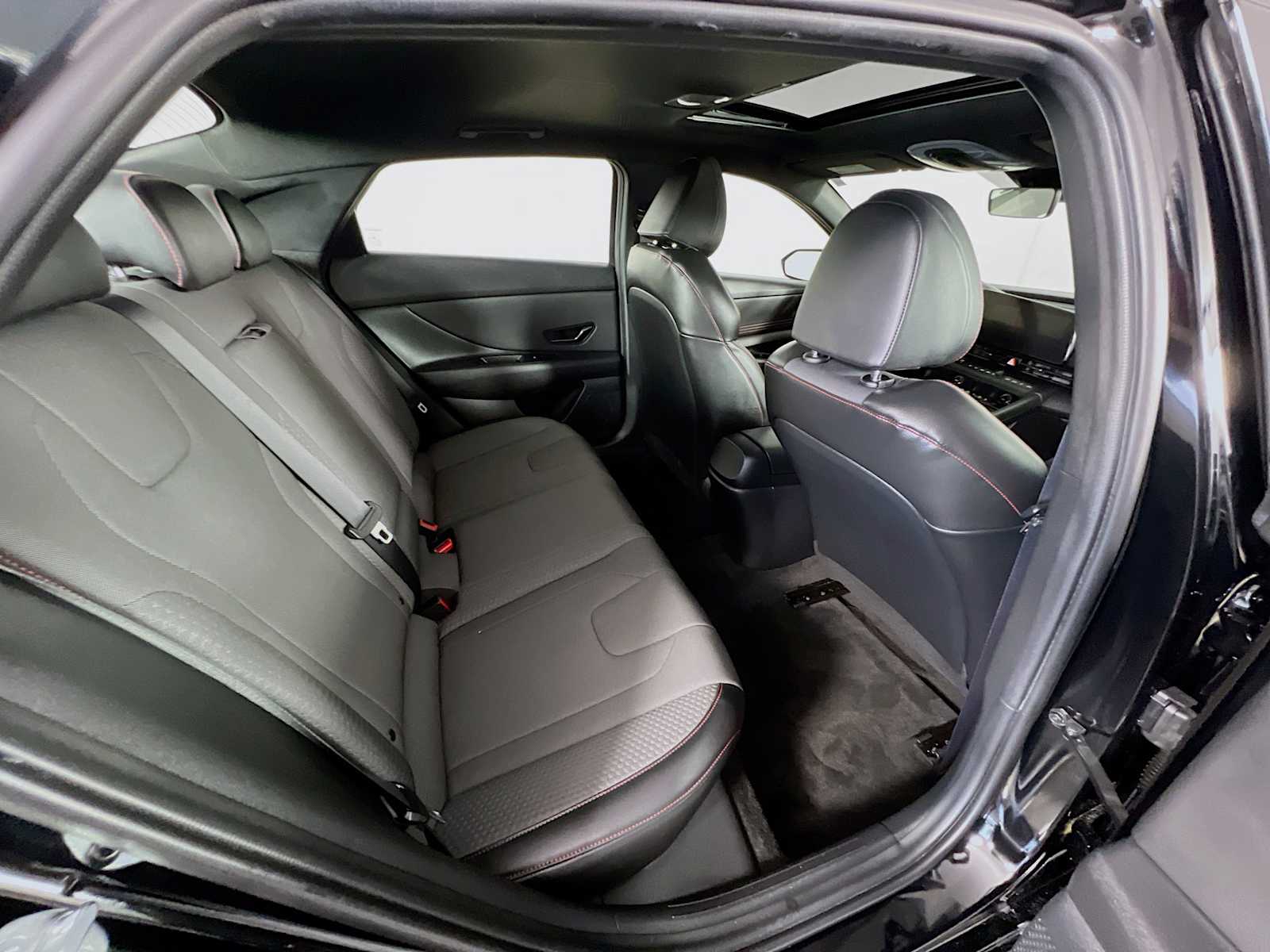2023 Hyundai Elantra N Line photo 23