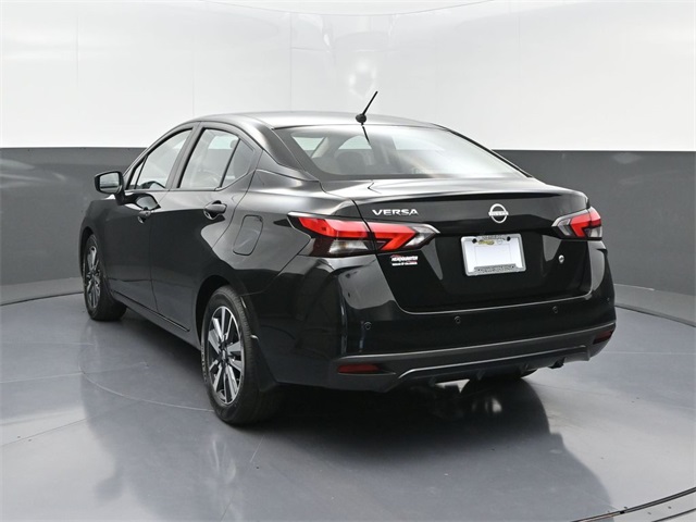 2025 Nissan Versa 1.6 S photo 4