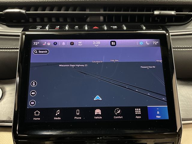 2024 Jeep Grand Cherokee Limited photo 4