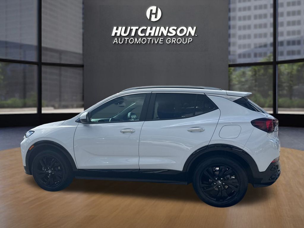 2024 Buick Encore GX Sport Touring photo 4