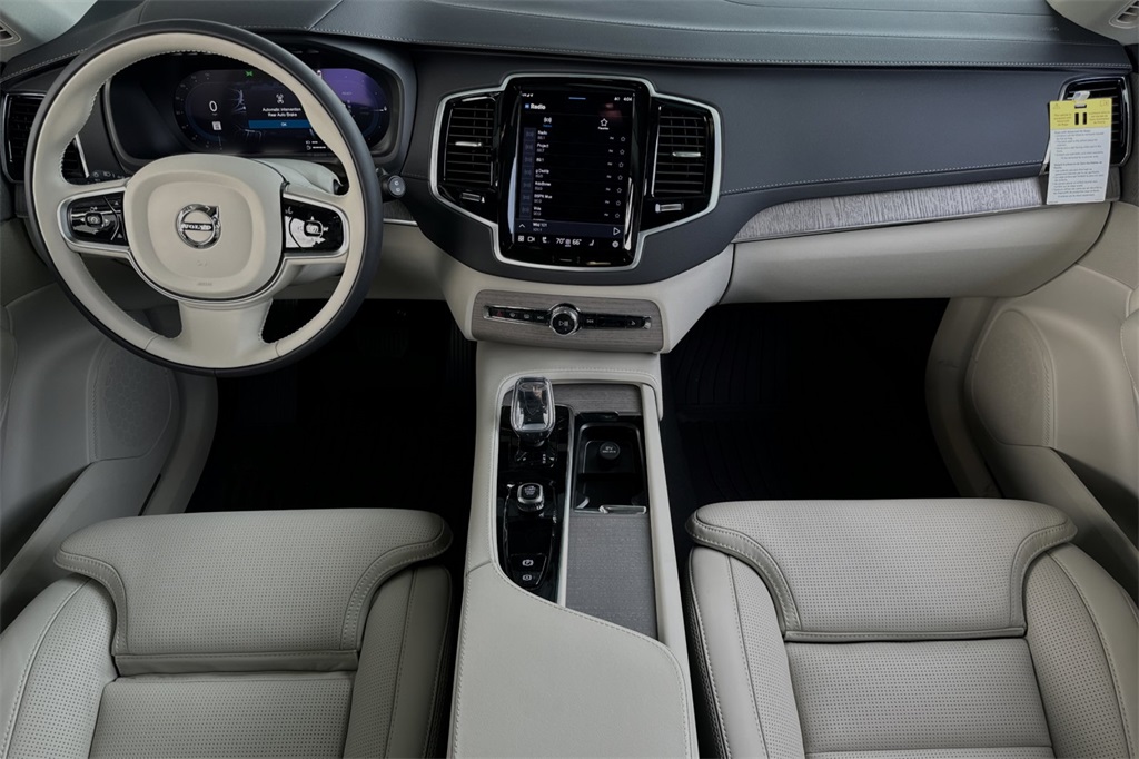 New 2025 Volvo XC90 PlugIn Hybrid T8 Ultra 4D Sport Utility in Boise