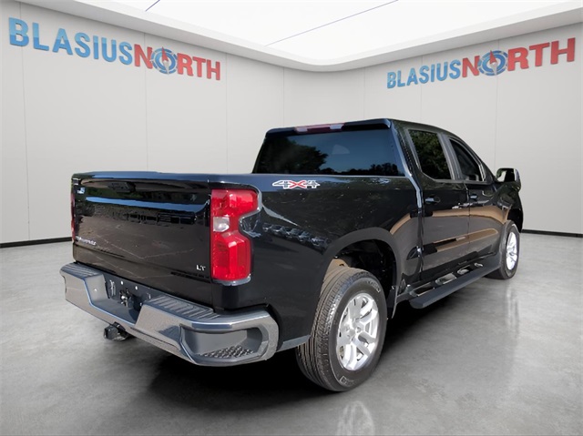 2022 Chevrolet Silverado 1500 LT photo 5