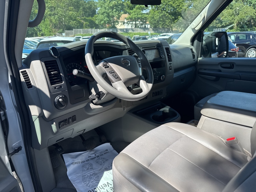 2018 Nissan NV3500 photo 16