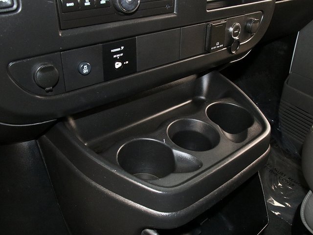 2015 Chevrolet Express Passenger 2500 LS photo 11