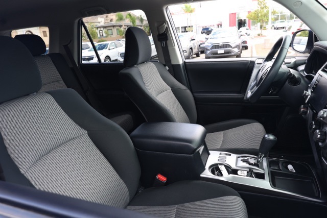 2024 Toyota 4Runner SR5 photo 19