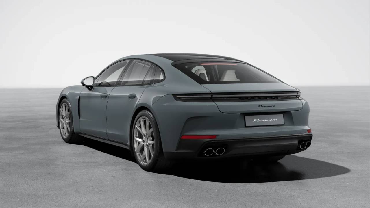2026 Porsche Panamera 4 photo 3