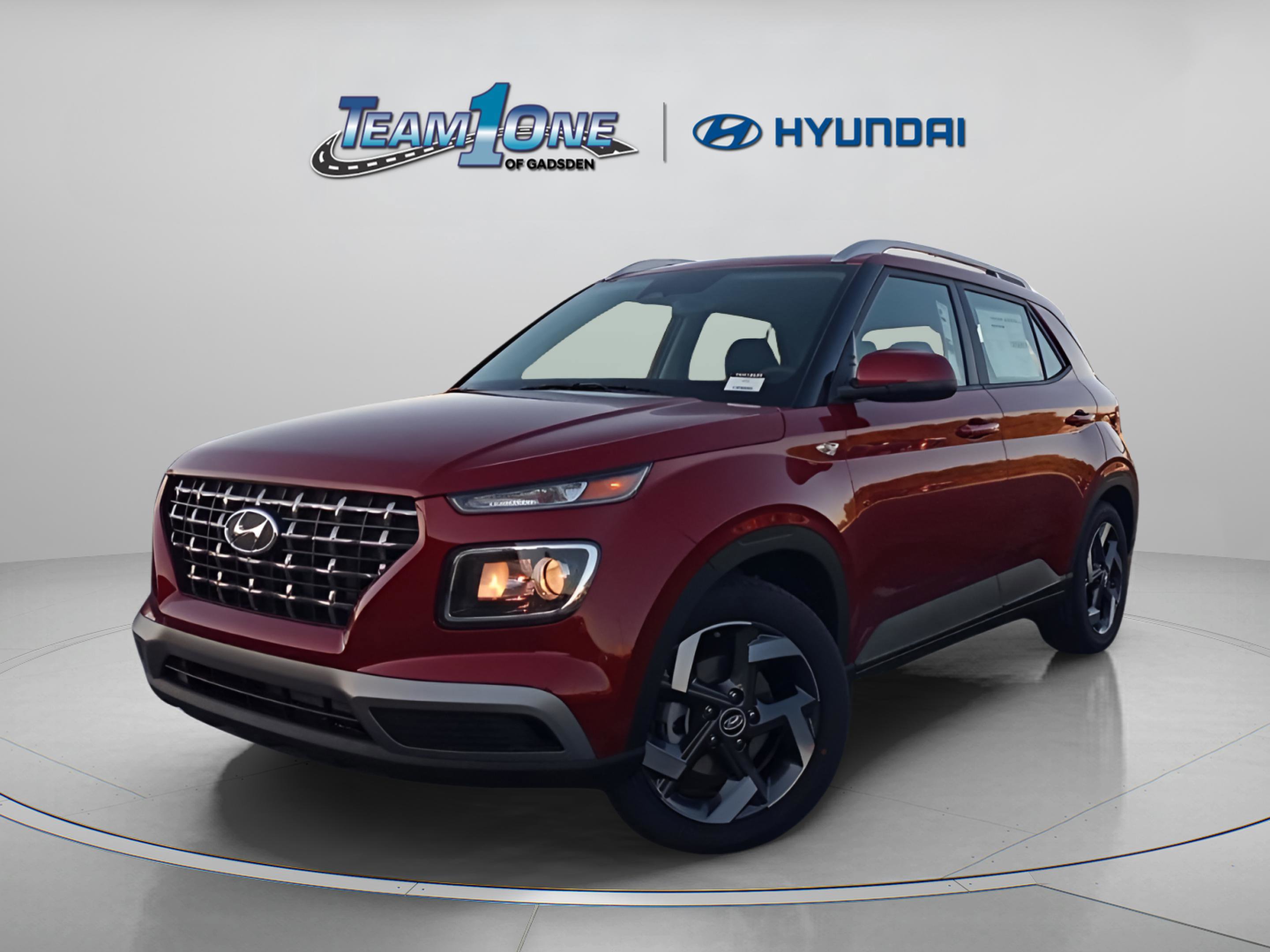 2026 Hyundai Venue SEL photo 2