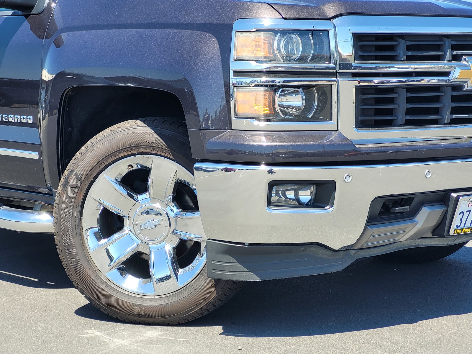 2014 Chevrolet Silverado 1500 LTZ photo 3